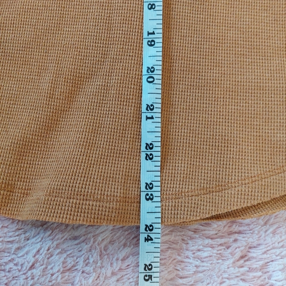 We The Free Tasha Thermal Henley Top Size Large - Picture 10 of 10